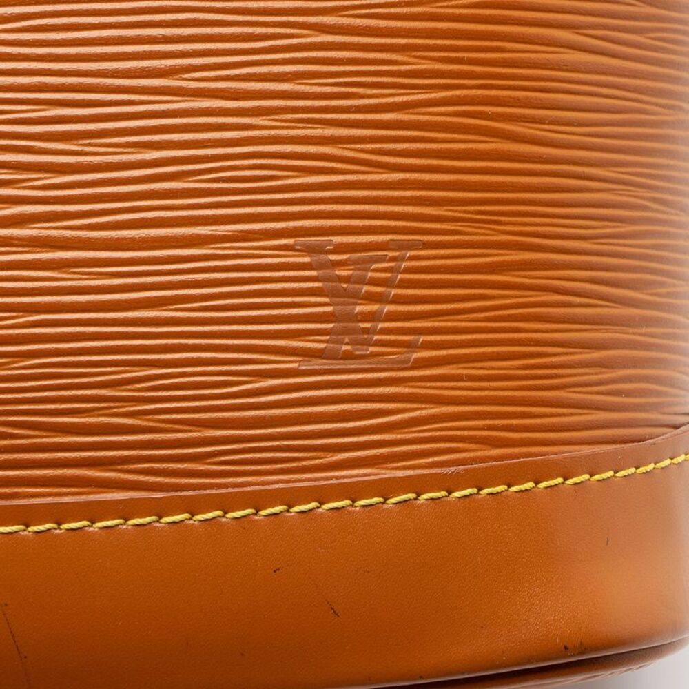 Louis Vuitton Vintage Epi Leather Alma PM Satchel - Picture 8 of 15